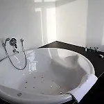 Der Valk Hotel 4*