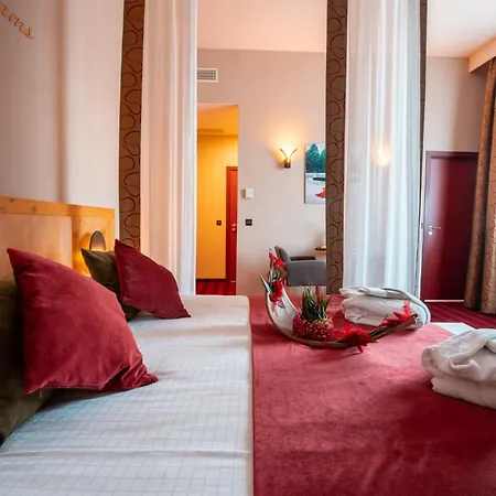 Hotel Der Valk 4*