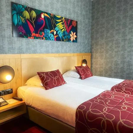 Hotel Der Valk 4*