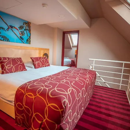 Der Valk Hotel 4*