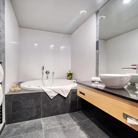 Der Valk Hotel