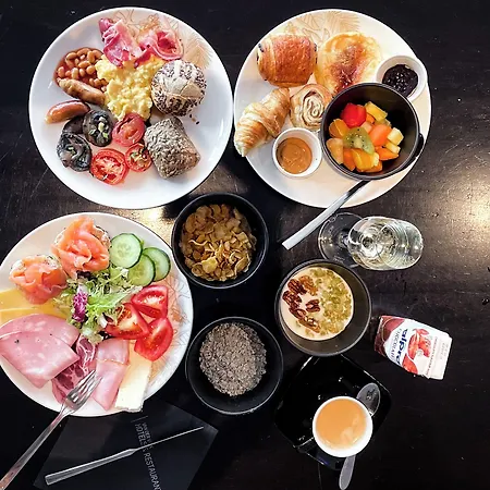 威威斯湾德瓦克酒店