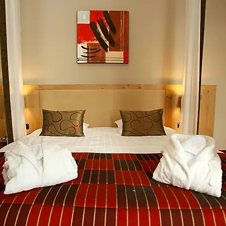Hotel Der Valk 4*